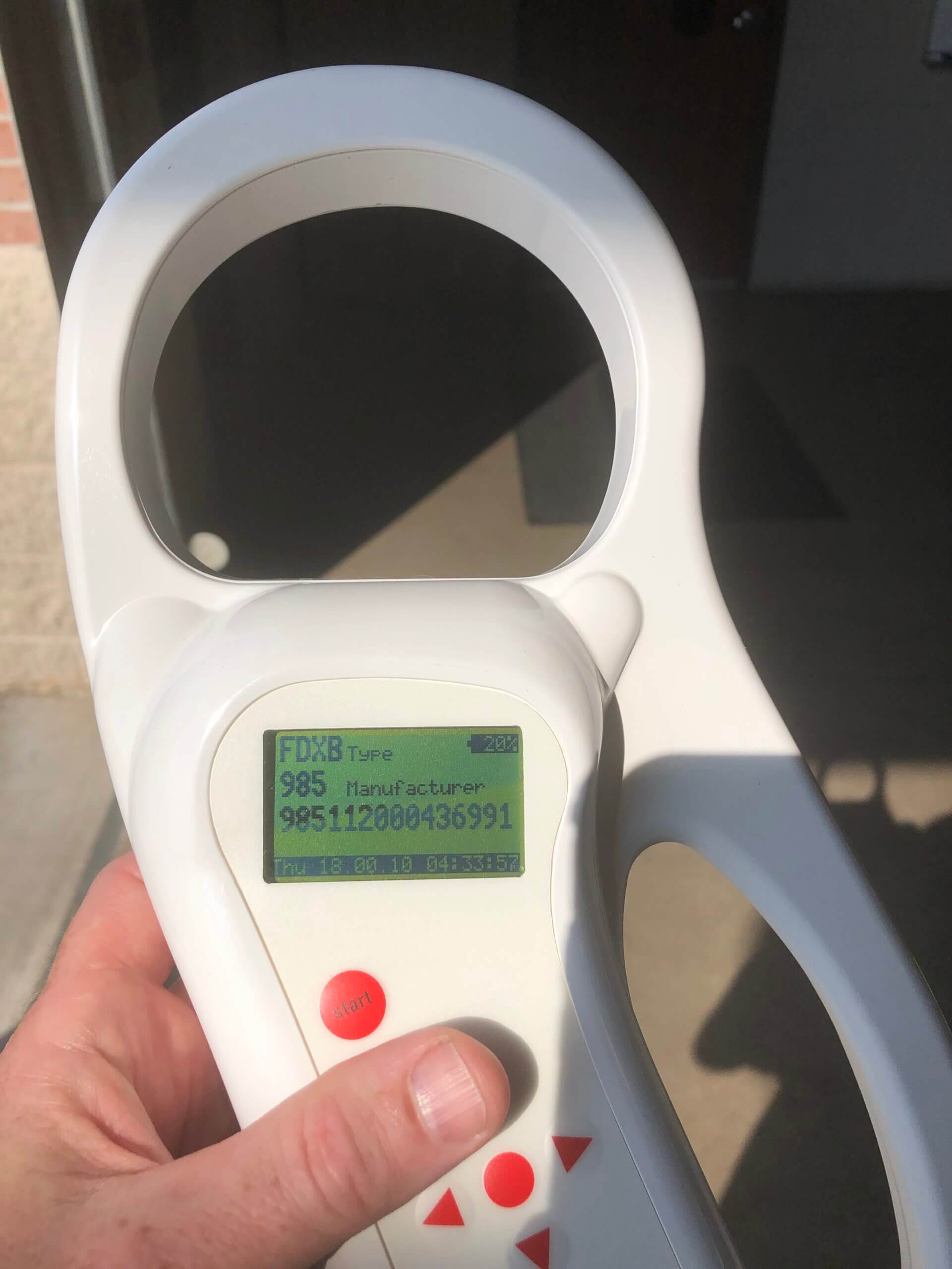 Pet Microchip Reader